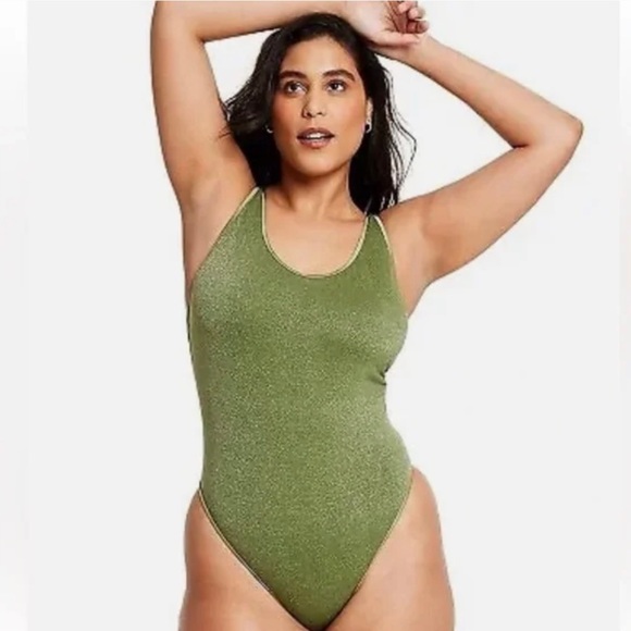 🌴LIM ED HIGH LEG ONE PIECE SWIMSUIT - Picture 2 of 9